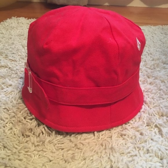 Volcom Bucket Beach Hat - Picture 1 of 4